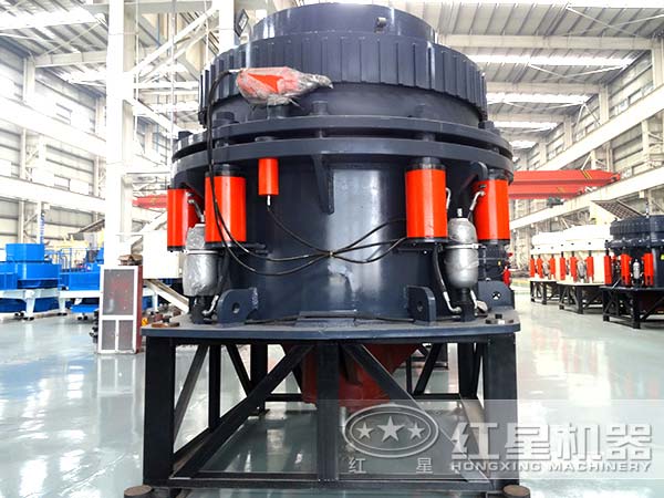 磁鐵礦破碎機(jī)正面圖 磁鐵礦破碎機(jī)正面圖
