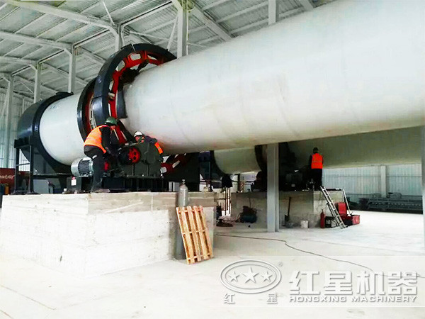 碳化硅烘干機(jī)客戶安裝現(xiàn)場 碳化硅烘干機(jī)客戶安裝現(xiàn)場
