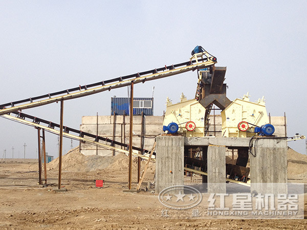 反擊式破碎機(jī)作業(yè)客戶現(xiàn)場(chǎng) 反擊式破碎機(jī)作業(yè)客戶現(xiàn)場(chǎng)