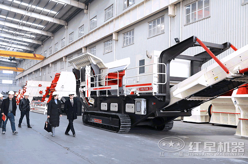 想找型號全、價格優(yōu)惠的履帶液壓巖石破碎機廠家，來這里！