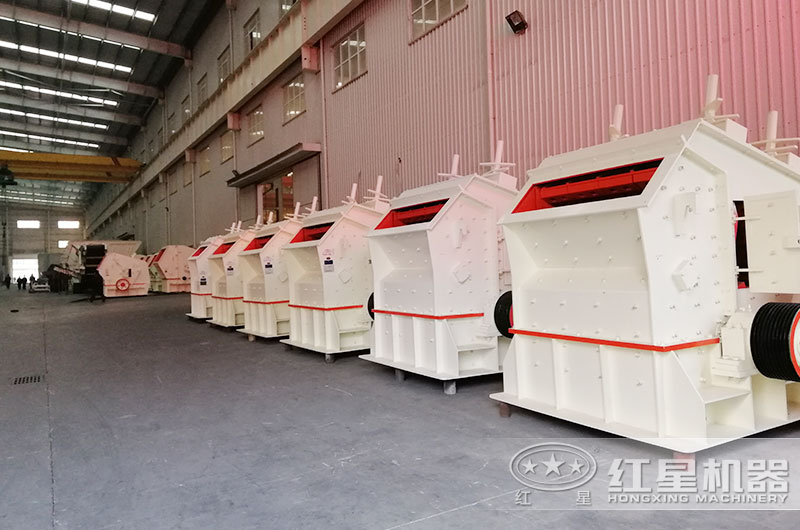 1315和1214反擊破能吃多少料？堵料導(dǎo)致停機(jī)，影響生產(chǎn)怎么辦？